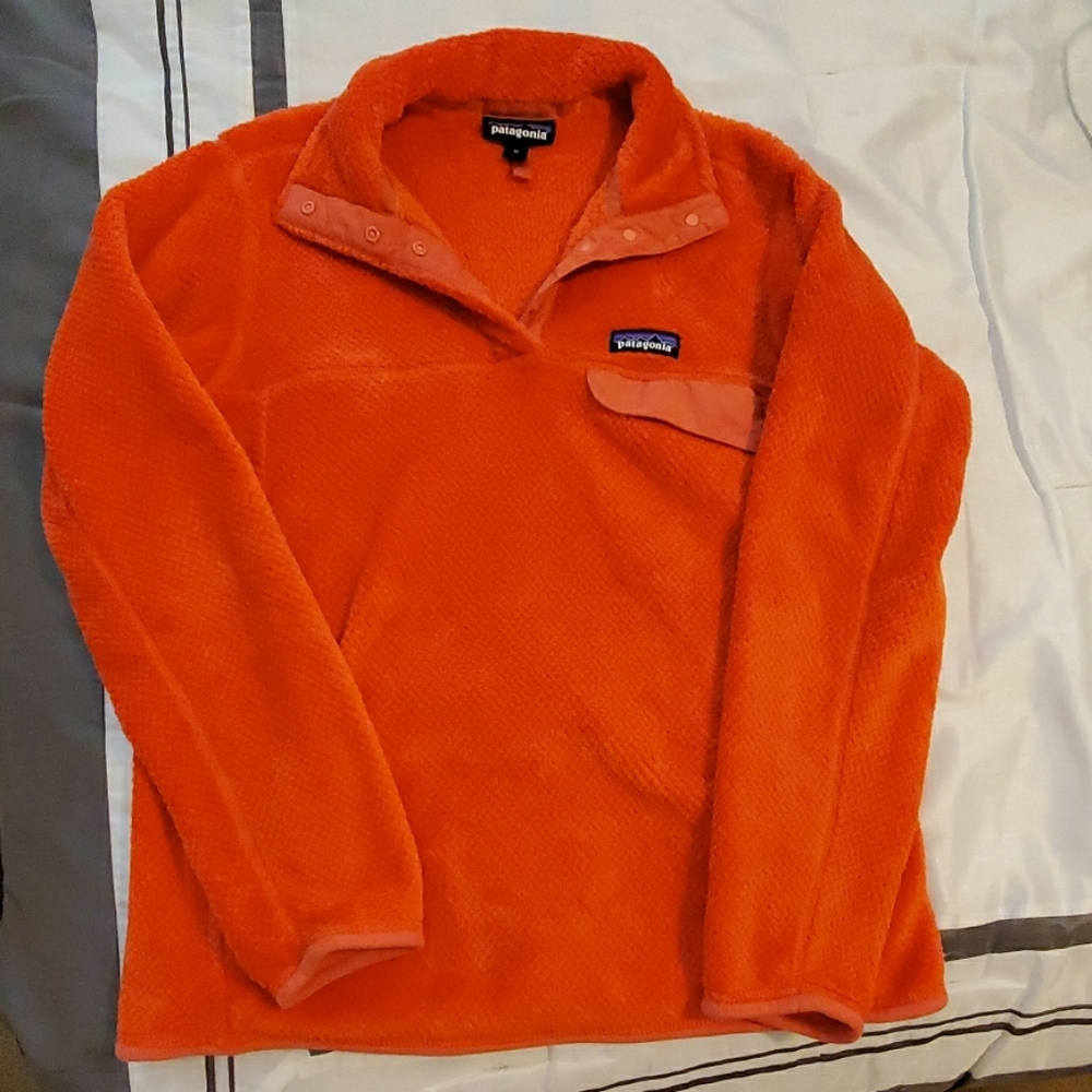 Red/orange patagonia